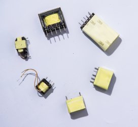 传统类小功率EZ高频变压器系列